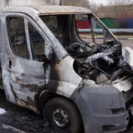 Сразу четыре автомобиля сгорели 15 апреля в Лобне