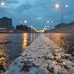 Московские дороги теперь будут мыть экологически чистым средством TORNADO