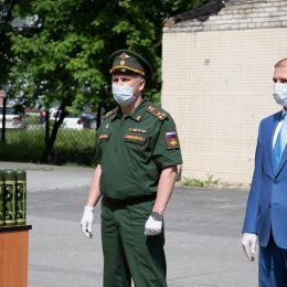 Михаил Романов посетил военный комиссариат Фрунзенского района