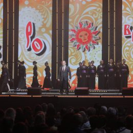 Михаил Романов приветствовал участников и организаторов VI Международного фестиваля народной песни «Добровидение»