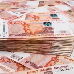 С января средняя зарплата в Лобне снизилась на семь тысяч, но все равно переваливает за сотню