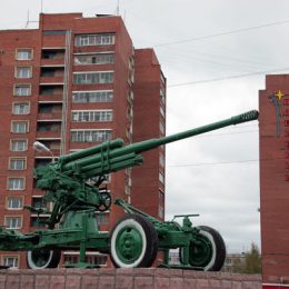 «Город воинской славы» Лобня — стела, салют и монеты?