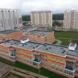 В лобненской школе №10 будет сразу девять первых классов