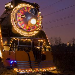 В новогоднюю ночь электрички в Лобню меняют расписание
