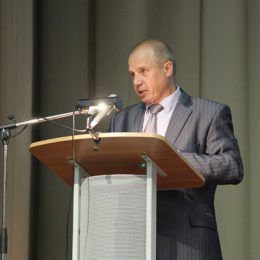 Председателем нового Совета депутатов стал Николай Гречишников