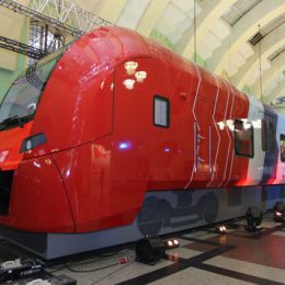 В Лобню будут ходить электрички с биотуалетами и климат-контролем
