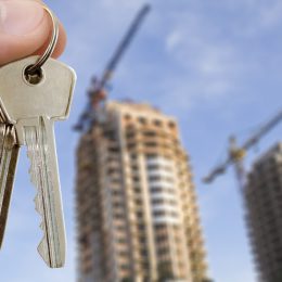 Эксперты: в Лобне подешевели квартиры, потому что у покупателей нет денег