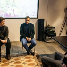 Известный коллекционер Щукин приобрёл полную коллекцию «Американских флагов» Датуны