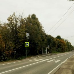 На шести «зебрах» в Лобне поставили импульсные светофоры