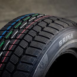 BlackTyres: водители и эксперты голосуют за зимние нешипуемые шины Viatti Brina