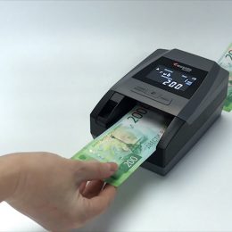 Специалисты Cassida помогут определить фальшивые купюры среди новых российских банкнот