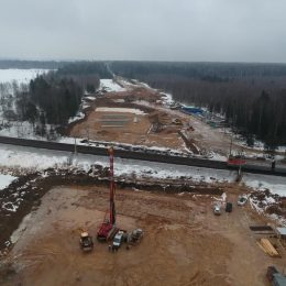 В рамках строительства Северного обхода Лобни продолжается забивка свай под опоры