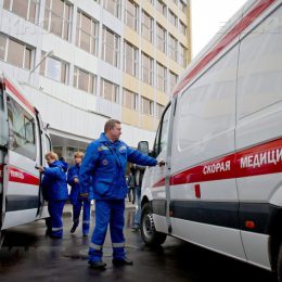 В Лобне одновременно пытались покончить с собой две девушки 16-ти лет