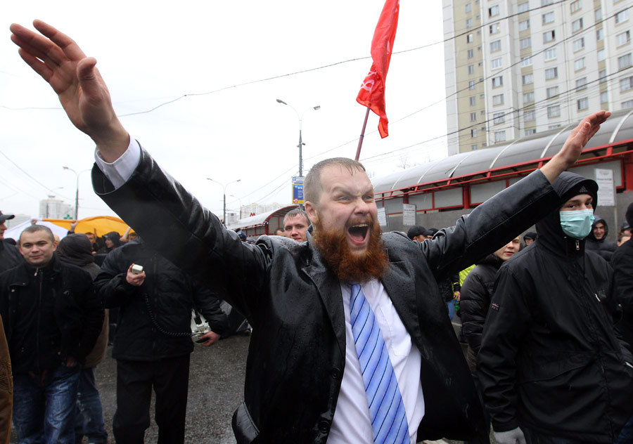 «Русских» из Лобни не пустили на митинги в Москву