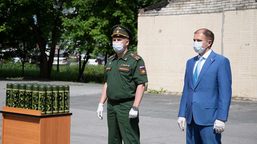 Михаил Романов посетил военный комиссариат Фрунзенского района