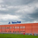 Tetra Pak запустила в Лобне первое в России и странах ЕАЭС производство упаковки с полимерами на основе сахарного тростника